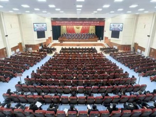 【聚焦2026全州两会】政协第十四届海南州委员会第六次会议胜利闭幕